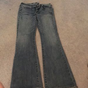 Size 6 long American eagle jeans